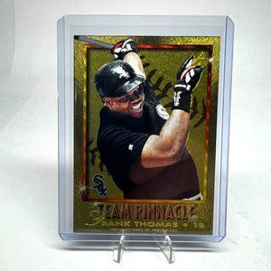 Frank Thomas  and Jeff Bagwell 1996 Pinnacle Gold #1 Team Pinnacle